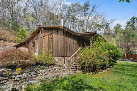 3767 Knight Hollow Road, Sevierville, TN 37876