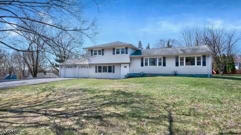 6 Golf Course Rd, Roxbury Township, NJ 07876