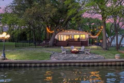 123 Autumnwood Trl, Gun Barrel City, TX 75156