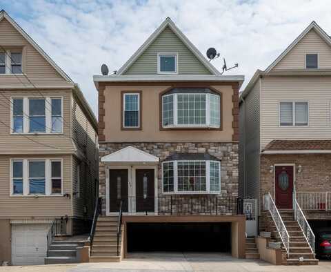 164 AVENUE B, Bayonne, NJ 07002