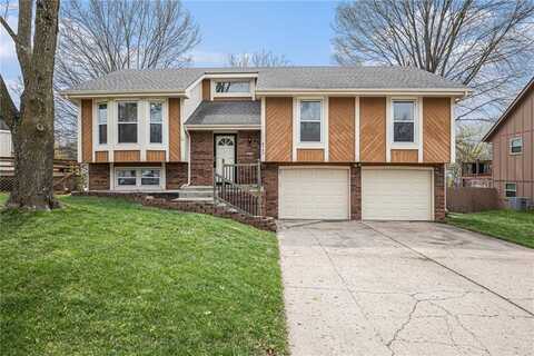 8700 NW Shannon Avenue, Kansas City, MO 64153