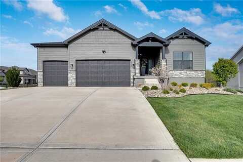 2103 NW Killarney Lane, Lees Summit, MO 64081