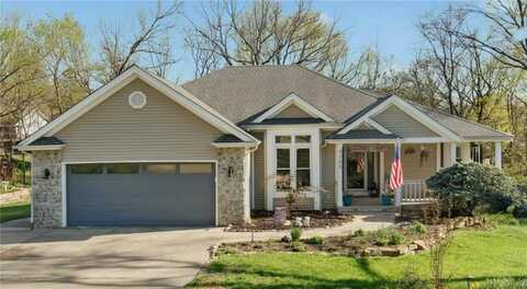 9305 NW 80th Street, Weatherby Lake, MO 64152