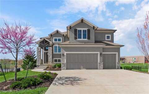 9207 W 177th Terrace, Overland Park, KS 66013