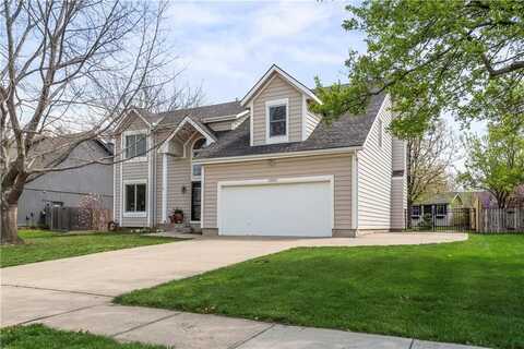 15551 S APACHE Circle, Olathe, KS 66062