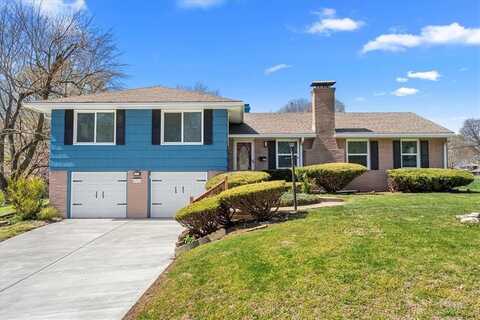 4932 NE Chouteau Drive, Kansas City, MO 64119