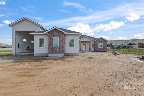 1360 Jordan Ln, Emmett, ID 83617