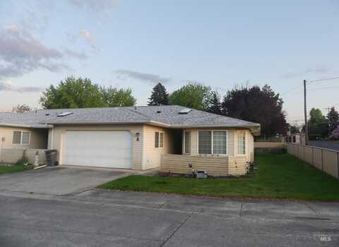3213 5th St, Lewiston, ID 83501