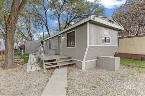 111 E Simplot Blvd, Caldwell, ID 83605