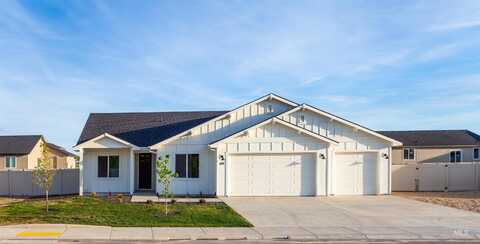 428 Autumn Blaze Street, New Plymouth, ID 83655