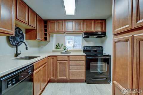 2924 Ross Dr, Fort Collins, CO 80526