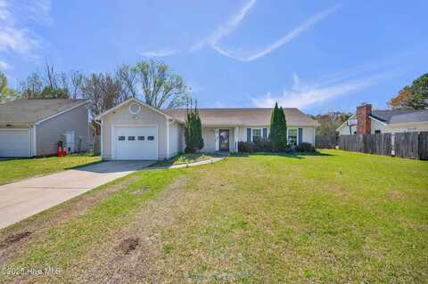 2455 Saddleridge Drive, Midway Park, NC 28544