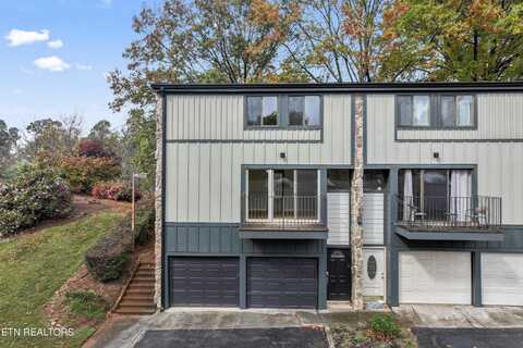 2020 Cherokee Bluff Drive, Knoxville, TN 37920