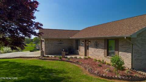2749 Kentwood Drive, Kodak, TN 37764