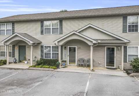 3205 Quiet Way, Knoxville, TN 37918