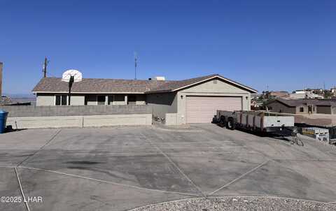 3861 Texoma Dr, Lake Havasu City, AZ 86404