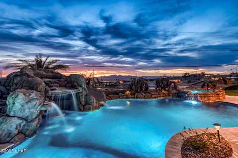 221 Buckboard Pl, Lake Havasu City, AZ 86404