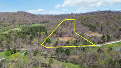 9999 Meadow Creek Road, Corbin, KY 40701