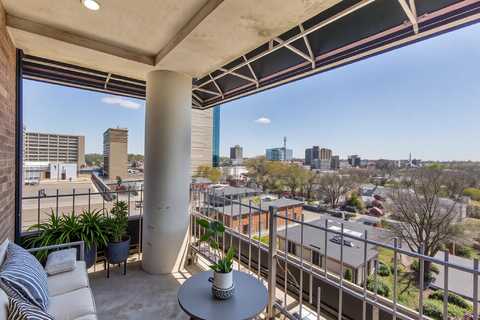 355 South Broadway, Lexington, KY 40508