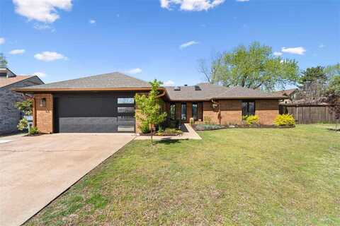 2808 NE Scottsdale Cir, Lawton, OK 73507