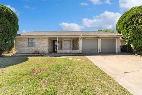 6110 NW Cheyenne Ave, Lawton, OK 73505