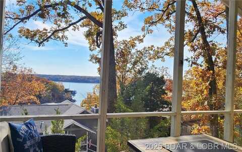 24 Buoyant Place, Osage Beach, MO 65065