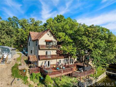366 Flamingo Drive, Sunrise Beach, MO 65079