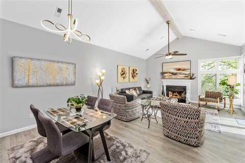 1620 Lake Knoll Drive, Lake Saint Louis, MO 63367