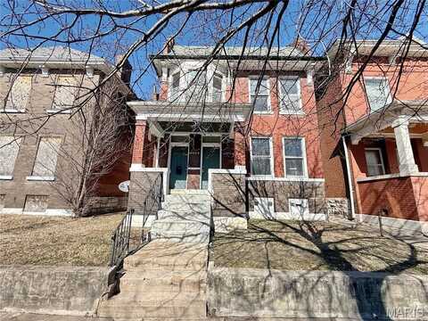 3949 Palm Street, Saint Louis, MO 63107