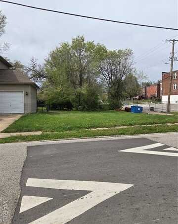 5483 N Euclid Avenue, Saint Louis, MO 63115