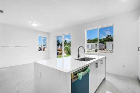 28839 SW 162nd Ave, Homestead, FL 33033