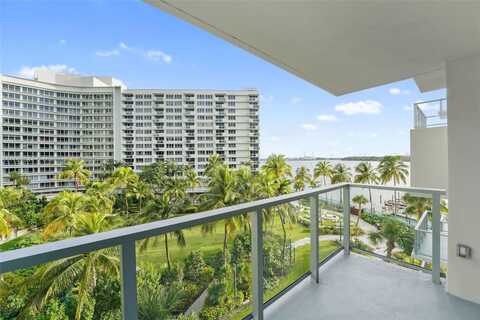 1500 Bay Rd, Miami Beach, FL 33139