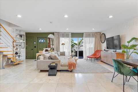 7410 Gary Ave, Miami Beach, FL 33141