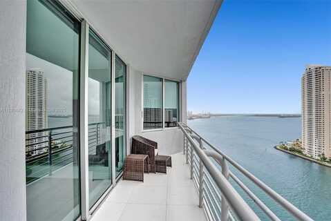 325 S Biscayne Blvd, Miami, FL 33131