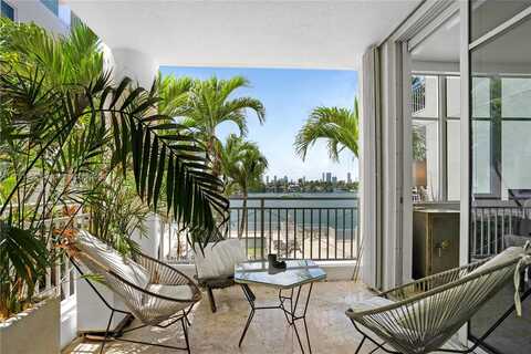 1 Century Ln, Miami Beach, FL 33139