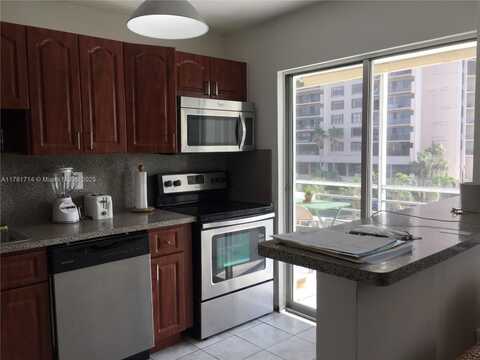 1750 NE 115th St, Miami, FL 33181