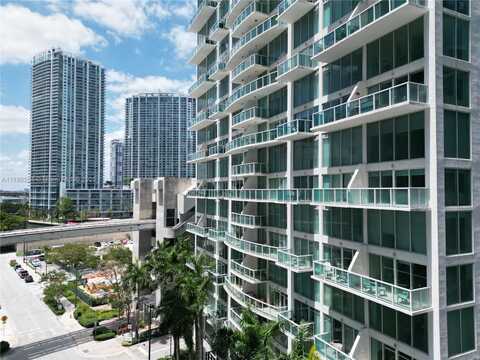 41 SE 5th St, Miami, FL 33131