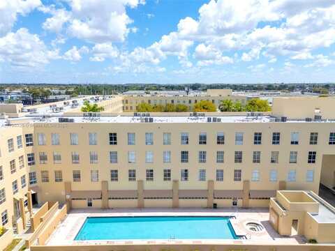 7400 W 20th Ave, Hialeah, FL 33016