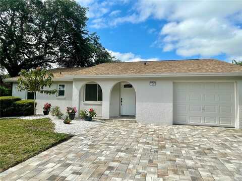 11241 TEMPLE COURT, SEMINOLE, FL 33772