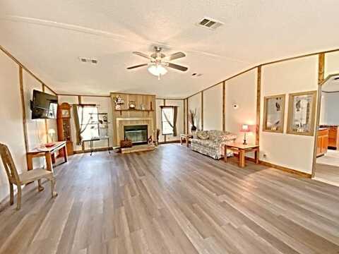 193 SW FOX PLACE, FORT WHITE, FL 32038