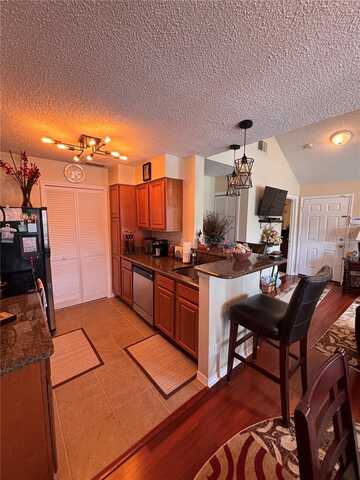 1083 S HIAWASSEE ROAD, ORLANDO, FL 32835