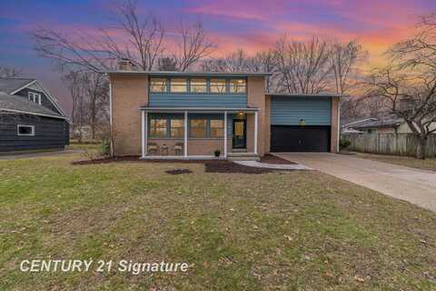 1804 Ardmore, Midland, MI 48642