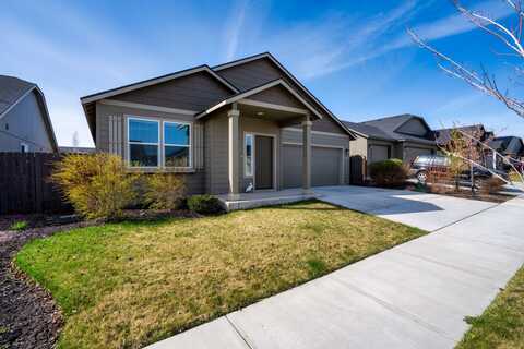 2462 NW Ivy Way, Redmond, OR 97756