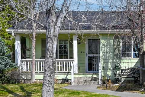 2238 NE Wintergreen Drive, Bend, OR 97701