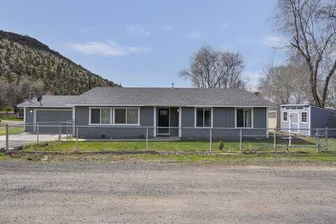 1901 SE Paulina Highway, Prineville, OR 97754