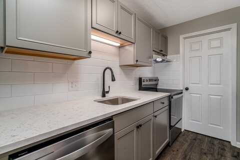 1195 Grafton St., Worcester, MA 01604
