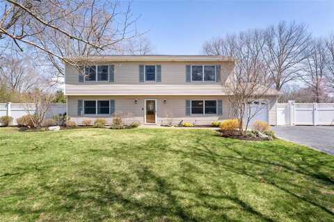 91 Strathmore Village Drive, South Setauket, NY 11720
