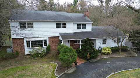62 Cherry Lane, Syosset, NY 11791