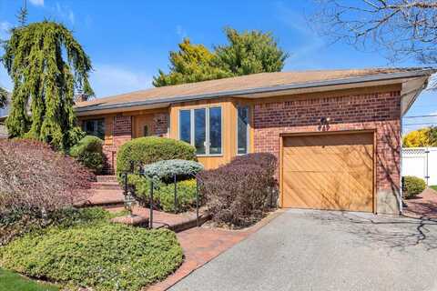 6 Forest Drive, Jericho, NY 11753