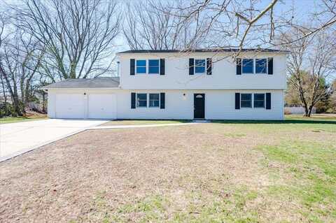6 Valiant Court, Mount Sinai, NY 11766
